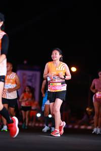 BIB: 26302
                            <button type="button" onclick="openModal(22917581)" class="btn btn-primary btn-sm float-right btn-popup" data-toggle="modal" data-target=".modal-high-quality">
                        <i class="fas fa-shopping-cart"></i> Add to Cart
                    </button>
                                            <button type="button" onclick="isThisMe(22917581, true)" class="btn btn-success btn-sm float-right btn-popup btn-isme hidden" data-toggle="tooltip" data-placement="bottom" title="นี่คือรูปของคุณใช่ไหม คลิกที่นี่เพื่อเอาเข้าอัลบั้ม">
                        <i class="fas fa-plus"></i> Add to album
                    </button>
                    <button type="button" onclick="isThisMe(22917581, false)" class="btn btn-warning btn-sm float-right btn-popup btn-isnotme hidden">
                        <i class="fas fa-ban"></i> Remove from album
                    </button>